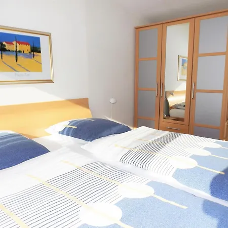 Grosszuegige Mit Bergblick Im Haus Hopfe By Interhome